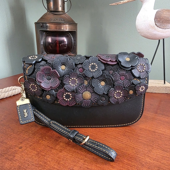 Coach 1941 58181 Tea Rose Clutch Black Leather Wristlet Bag - Picture 16 of 16